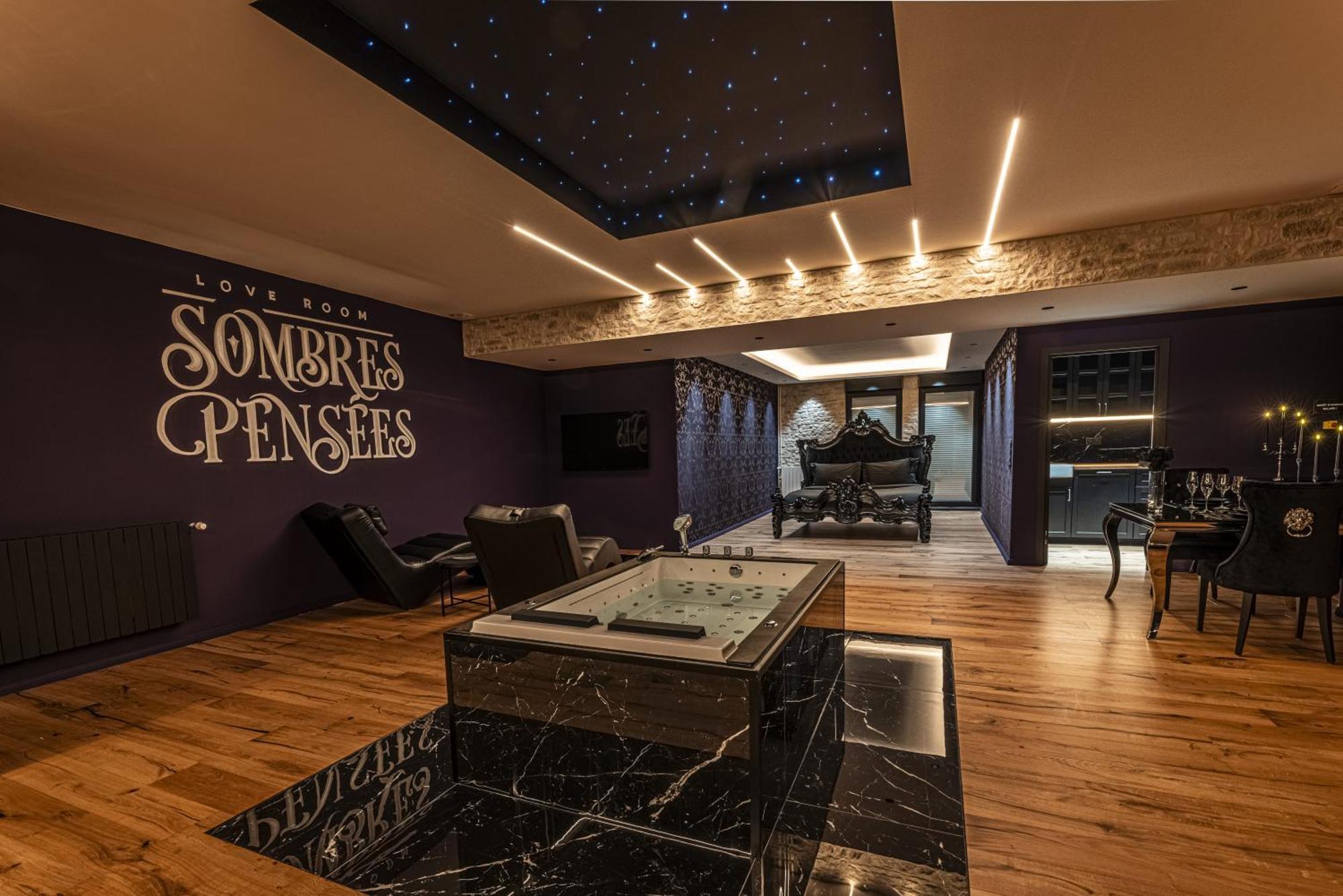 Sombres Pensees Metz Ngoại thất bức ảnh