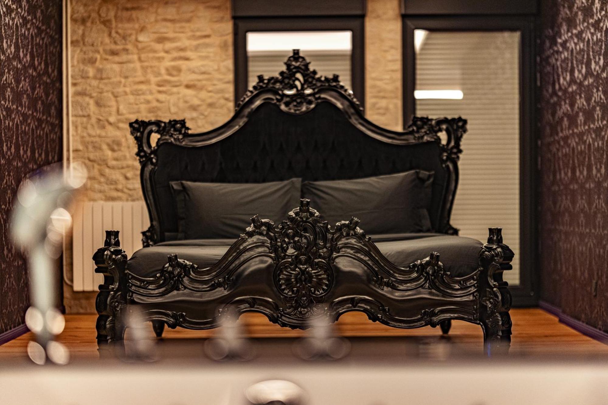 Sombres Pensees Metz Ngoại thất bức ảnh